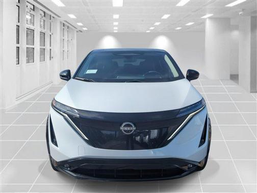 2025 Nissan ARIYA PLATINUM+
