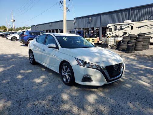 2020 Nissan Altima S FWD
