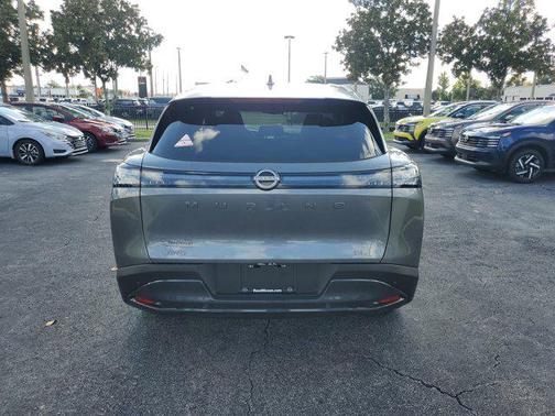 2025 Nissan Murano SL