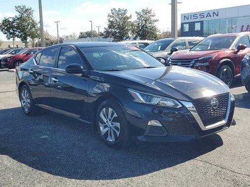 2020 Nissan Altima S FWD