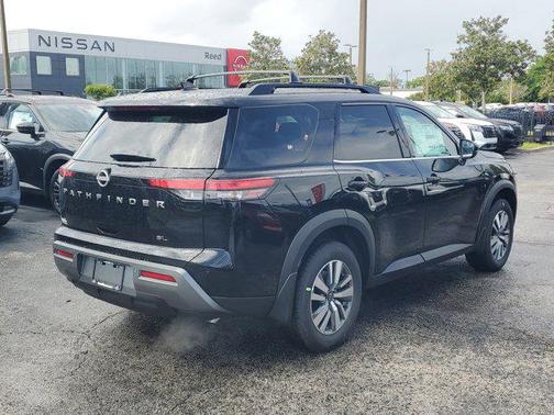 Super Black 2026 Nissan Pathfinder SL