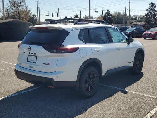 Everest White Pearl Tricoat 2026 Nissan Rogue Rock Creek