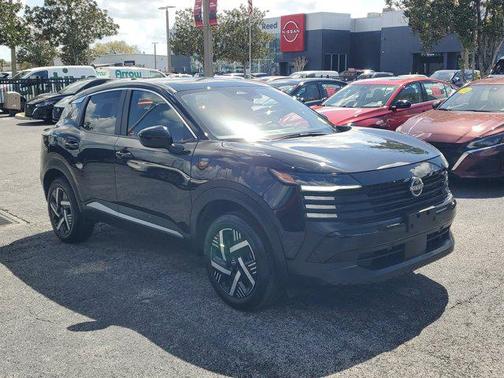 2025 Nissan Kicks SV