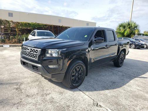 2024 Nissan Frontier SV