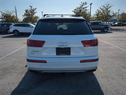2019 Audi Q7 45 Premium Plus