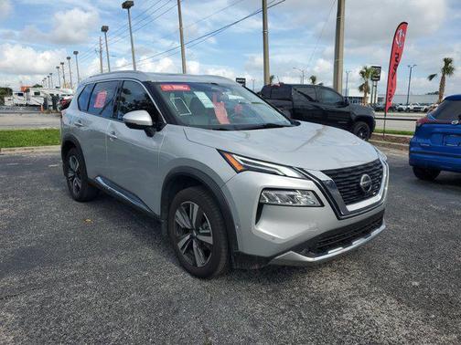 2021 Nissan Rogue Platinum