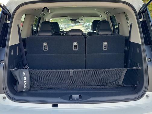 Aspen White Tricoat 2025 Nissan Armada SV 4WD