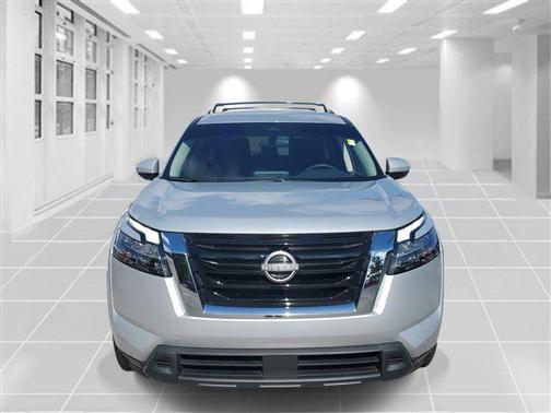 2024 Nissan Pathfinder SV FWD