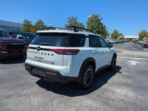2025 Nissan Pathfinder Rock Creek 4WD