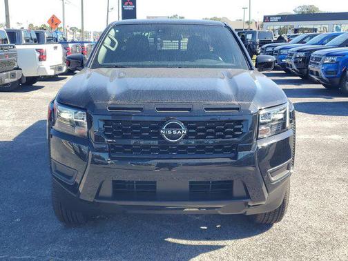 Super Black 2026 Nissan Frontier SV