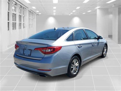 2017 Hyundai SONATA Base