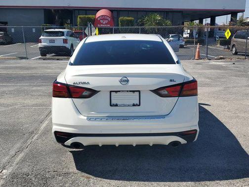 2023 Nissan Altima 2.5 SL