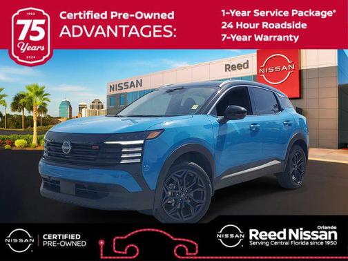 Arctic Ice Blue Metallic/Super Black 2025 Nissan Kicks SR