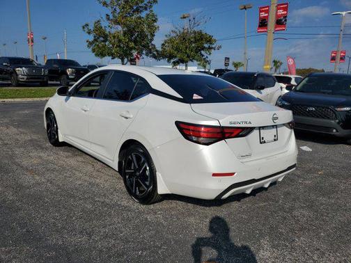 2025 Nissan Sentra SV