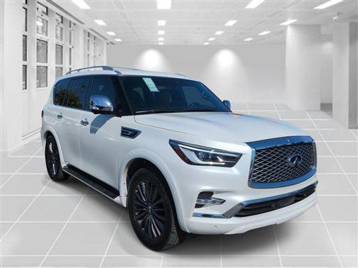 2024 INFINITI QX80 SENSORY AWD