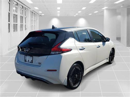 2025 Nissan Leaf SV PLUS