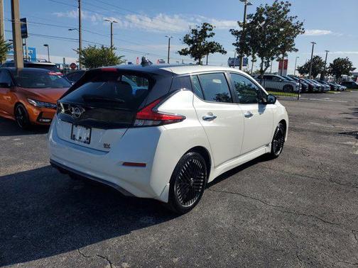 2025 Nissan Leaf SV PLUS