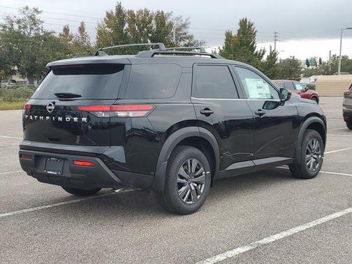 2025 Nissan Pathfinder SV FWD