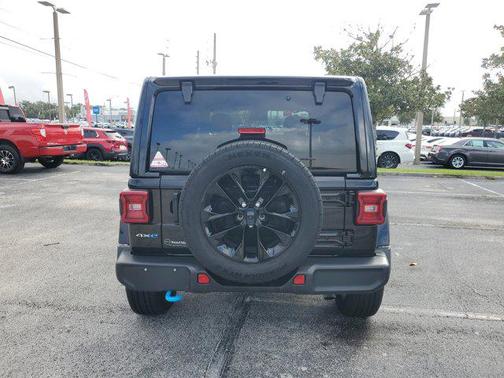 2024 Jeep Wrangler 4xe Sahara