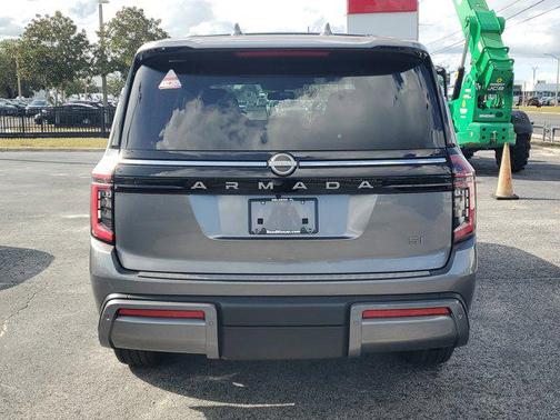 2026 Nissan Armada SL