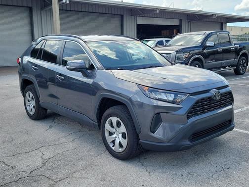 Magnetic Gray Metallic 2021 Toyota RAV4 LE