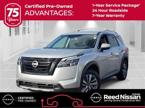 2023 Nissan Pathfinder SL FWD