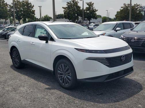 Everest White Pearl Tricoat 2026 Nissan Murano SL