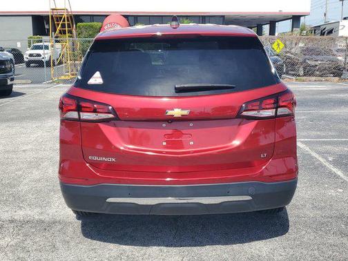 Radiant Red Tintcoat 2024 Chevrolet Equinox 1LT