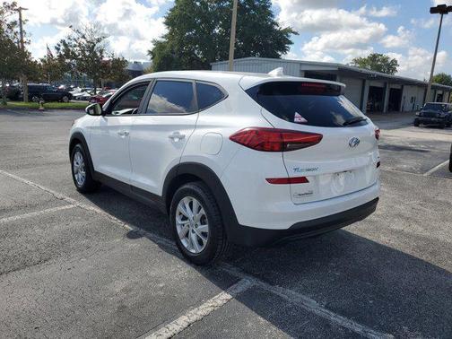 2020 Hyundai TUCSON SE