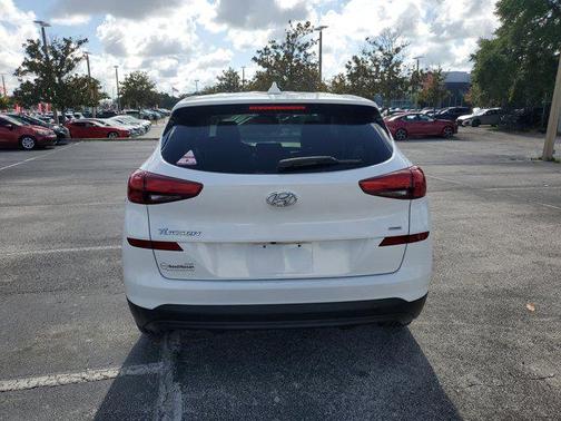 2020 Hyundai TUCSON SE