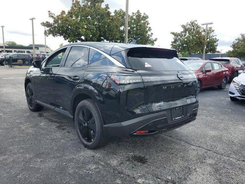 2025 Nissan Murano SV