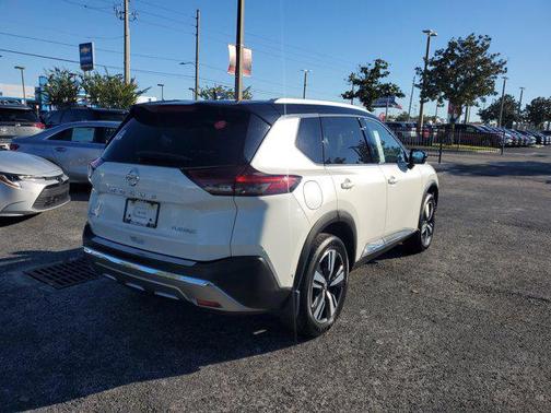 2021 Nissan Rogue Platinum
