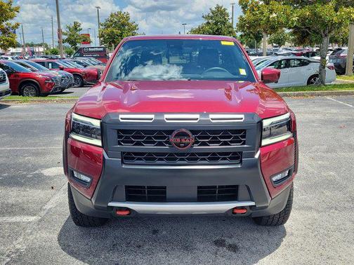 Cardinal Red Metallic Tricoat 2025 Nissan Frontier PRO-X
