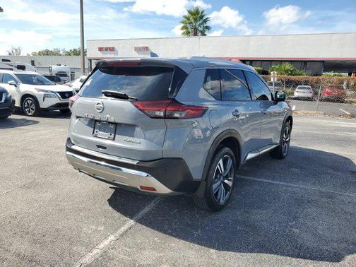 2021 Nissan Rogue Platinum