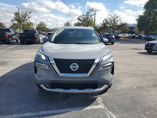 2021 Nissan Rogue Platinum