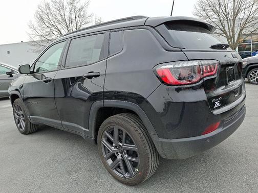 2026 Jeep Compass Limited Altitude