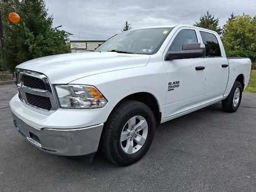 2023 RAM 1500 Classic SLT