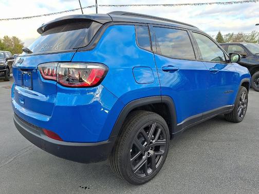 2026 Jeep Compass Limited Altitude