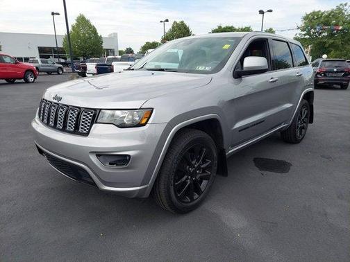 2019 Jeep Grand Cherokee Altitude 4x4