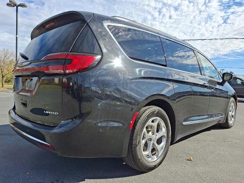 2022 Chrysler Pacifica Limited
