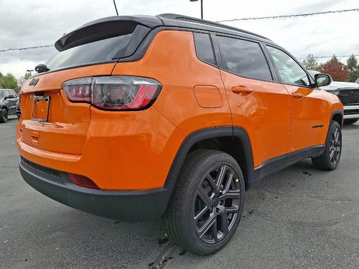 2026 Jeep Compass Limited Altitude