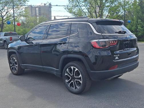 Diamond Black 2023 Jeep Compass Limited