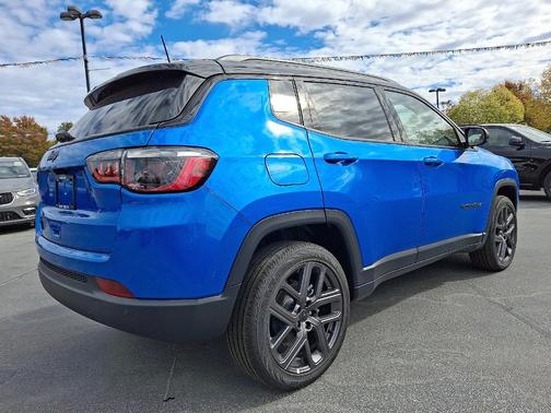 2026 Jeep Compass Limited Altitude