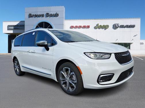 2026 Chrysler Pacifica Pinnacle