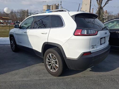 2021 Jeep Cherokee Latitude Lux