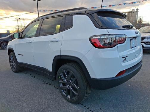 2026 Jeep Compass Limited Altitude