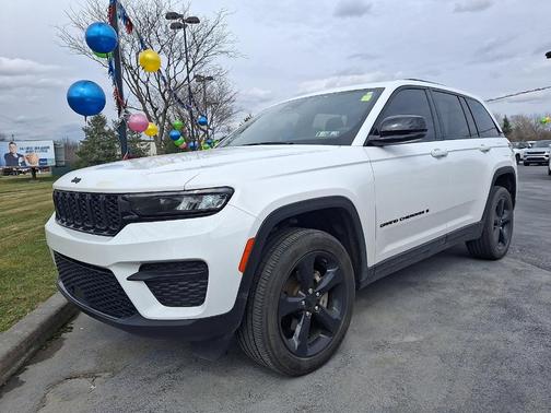 2023 Jeep Grand Cherokee Altitude