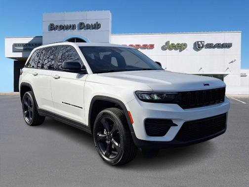 2023 Jeep Grand Cherokee Altitude