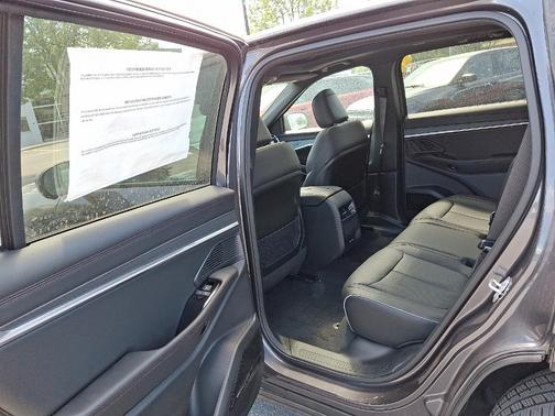 2025 Jeep Wagoneer S Limited