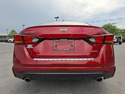 2023 Nissan Altima 2.5 SR